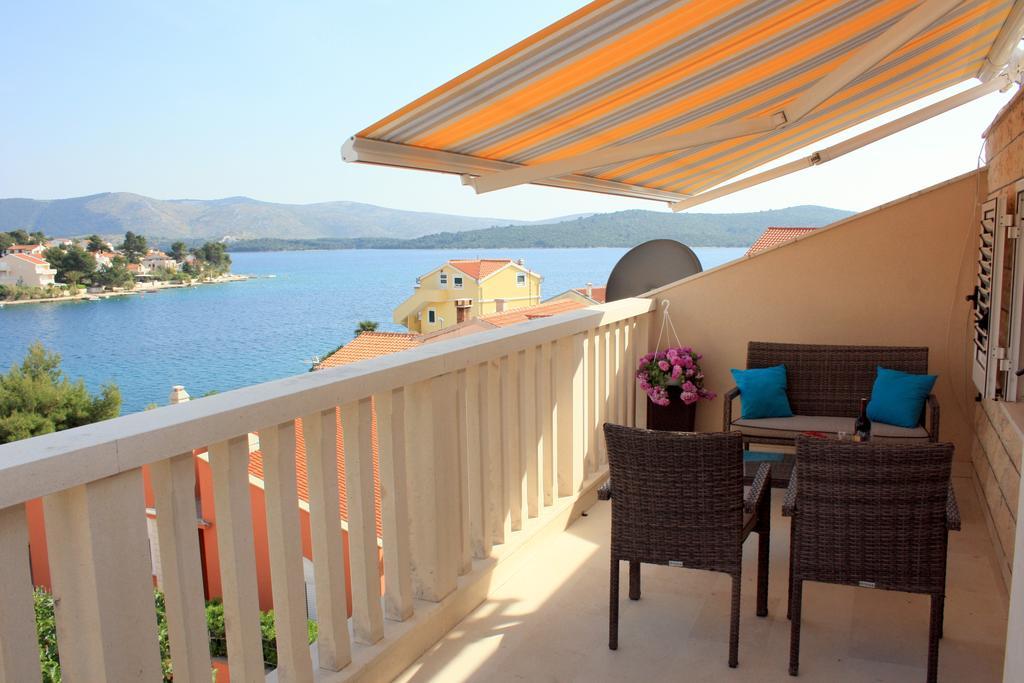 Apartments Pralija Zaboric Rom bilde