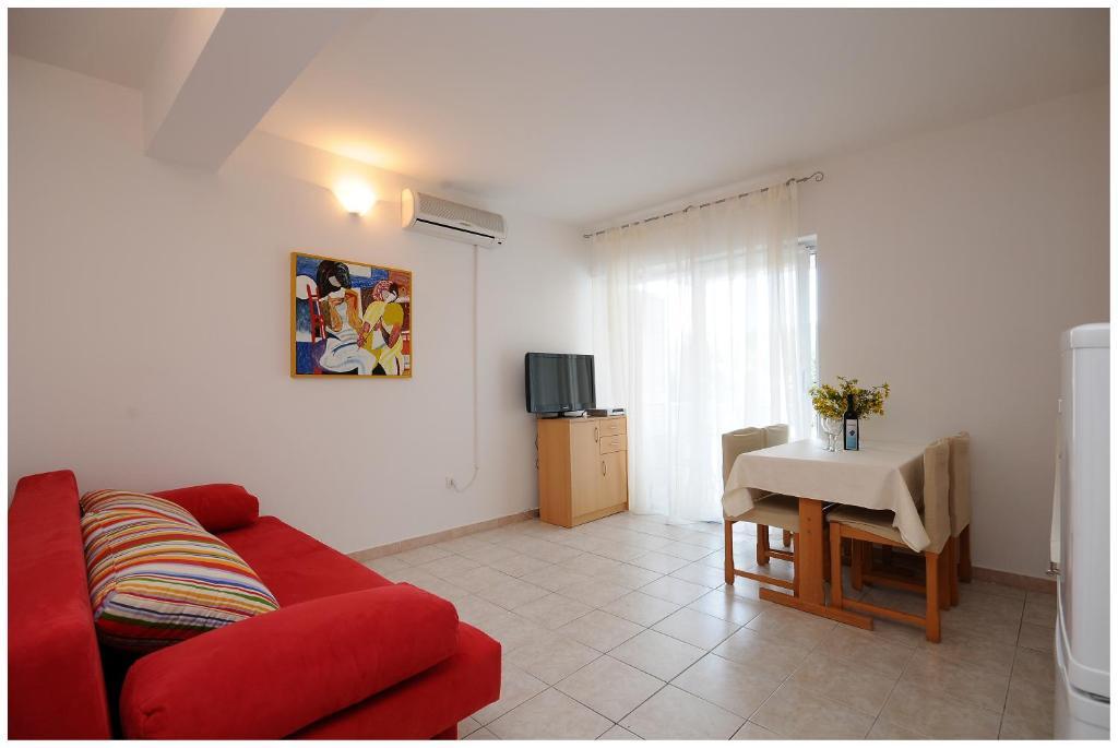Apartments Pralija Zaboric Rom bilde
