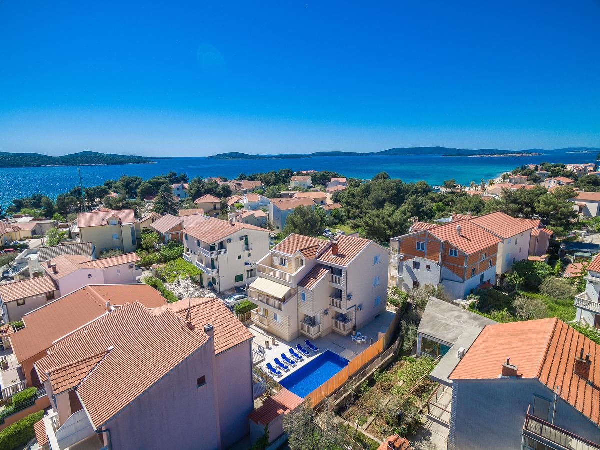 Apartments Pralija Zaboric Eksteriør bilde